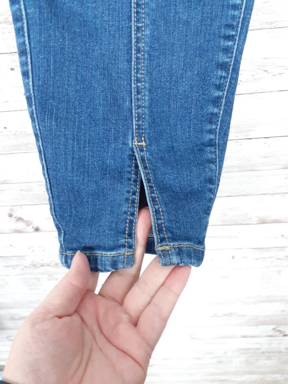 Torrid Womens Jeans Size 18S Bombshell Skinny Premium Stretch Blue 845A - Picture 2 of 7